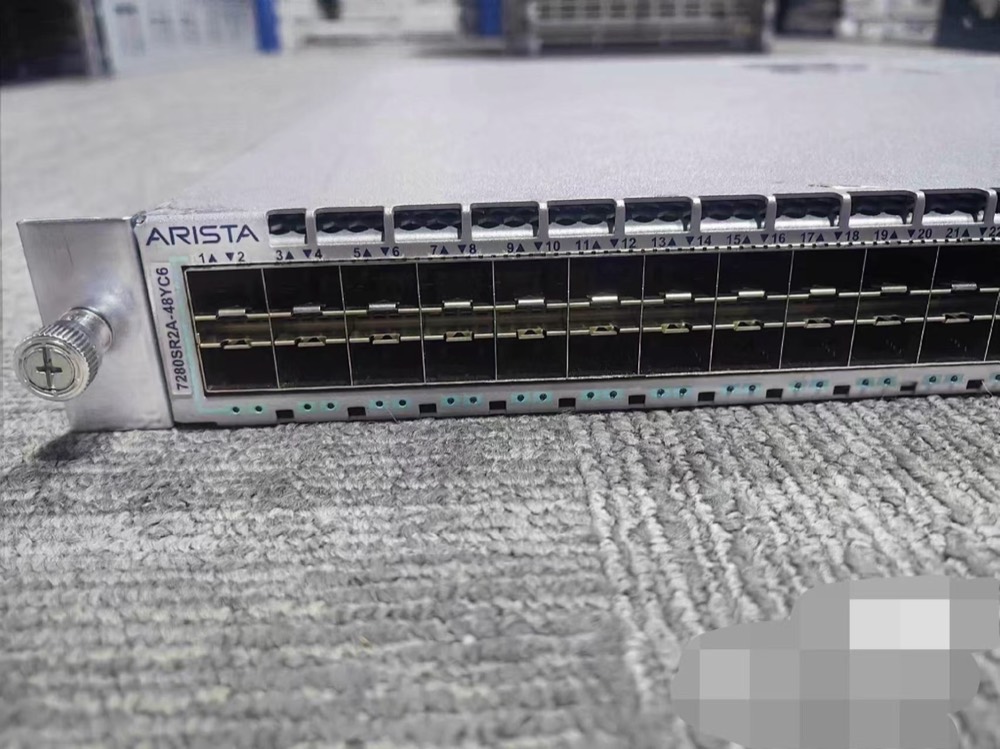 Коммутатор Arista DCS-7280SR2A-48YC6-M-R — фото 2