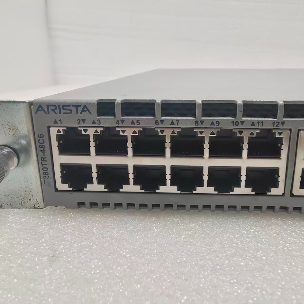 Коммутатор Arista DCS-7280TR-48C6 — фото 1