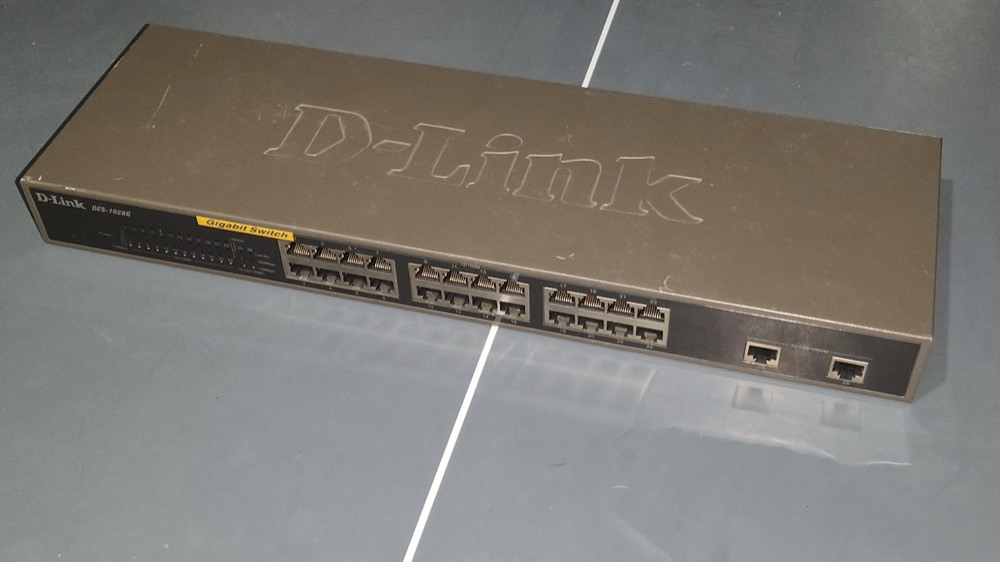 Коммутатор D-link DES-1226G — фото 1