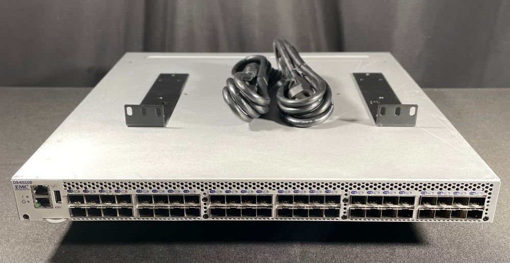 Коммутатор Brocade DS-6510B — фото 1