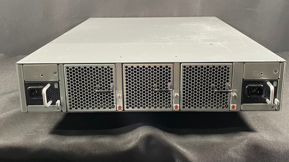 Коммутатор Brocade DS-6520B — фото 3