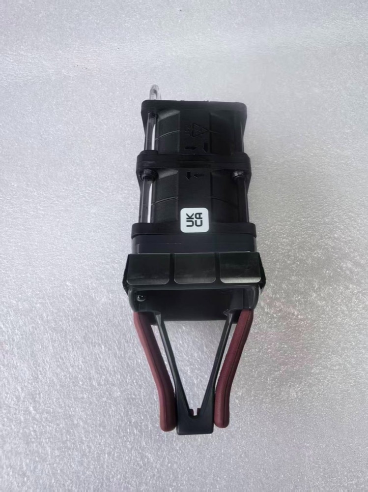 Вентилятор Cisco DS-C32S-FAN-I — фото 1