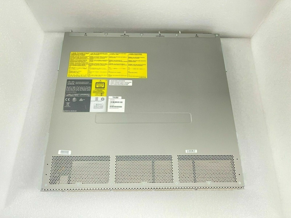 Коммутатор CISCO DS-C9148S-K9 — фото 3