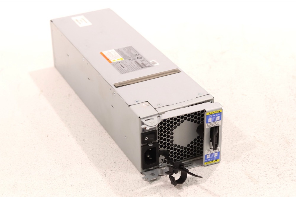 Блок питания NetApp 580W Power Supply For NetApp DS4243 / DS4246 P/N: 82562-21 Tested Working — фото 1