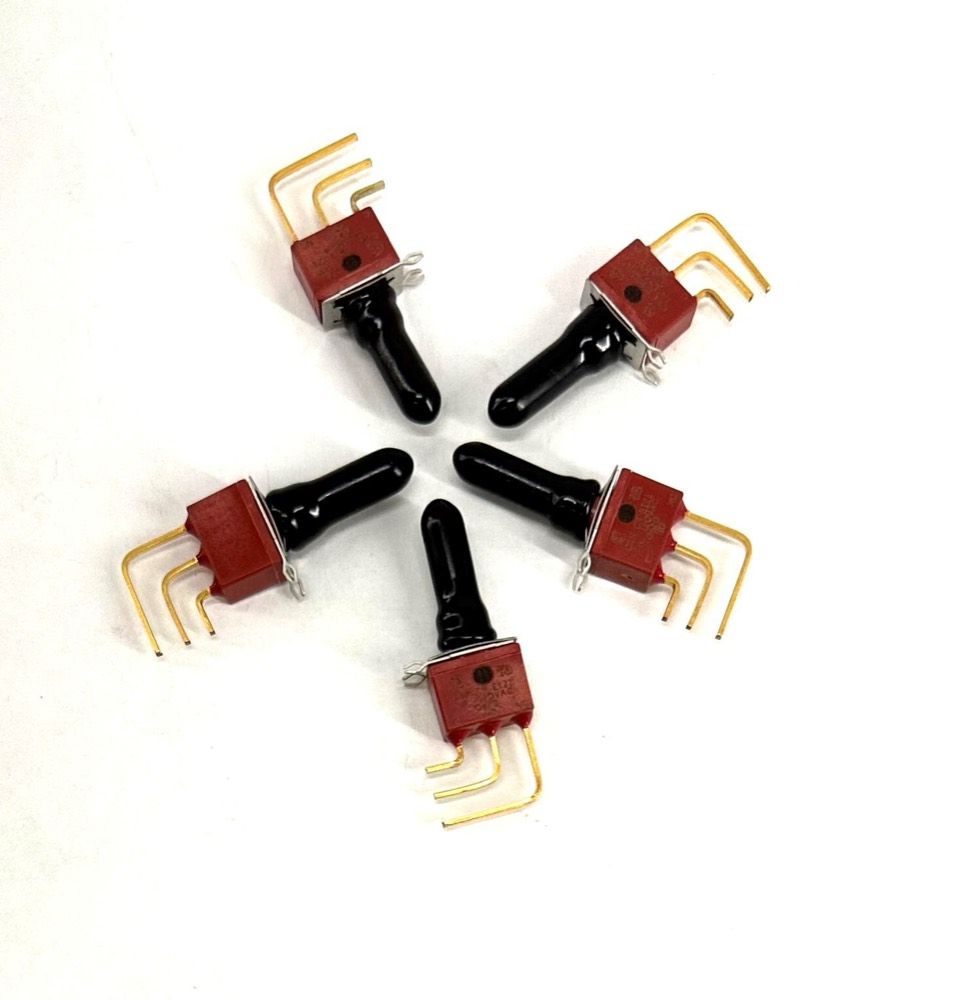 Коммутатор E121SD1AV2GE C&K SWITCH PUSHBUTTON SPDT 1A 120V (5 PIECES) — фото 1