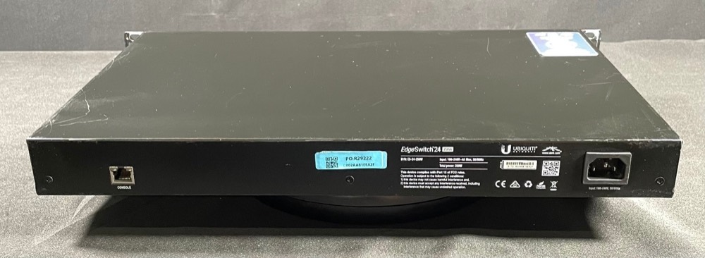 Коммутатор Ubiquiti ES-24-250W — фото 3