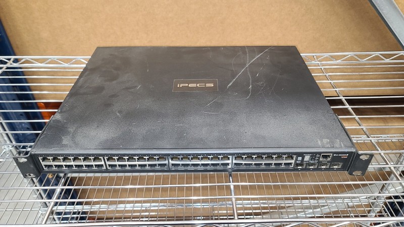 Коммутатор LG Ericsson iPECS ES-4550G 48 ports ethernet switch 2x XFP expansion ports 4550 — фото 1