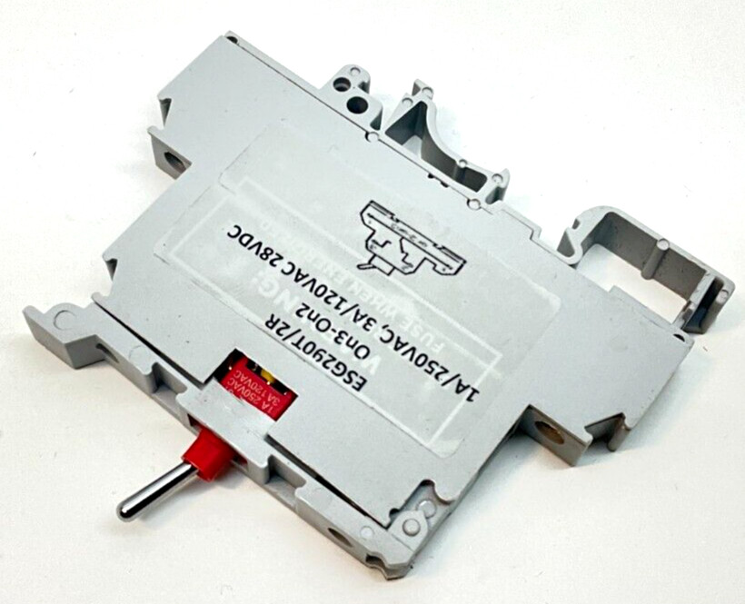 Коммутатор ESG290T Electrotech ESg290T/2 Terminal BLOCK Toggle Switch — фото 1