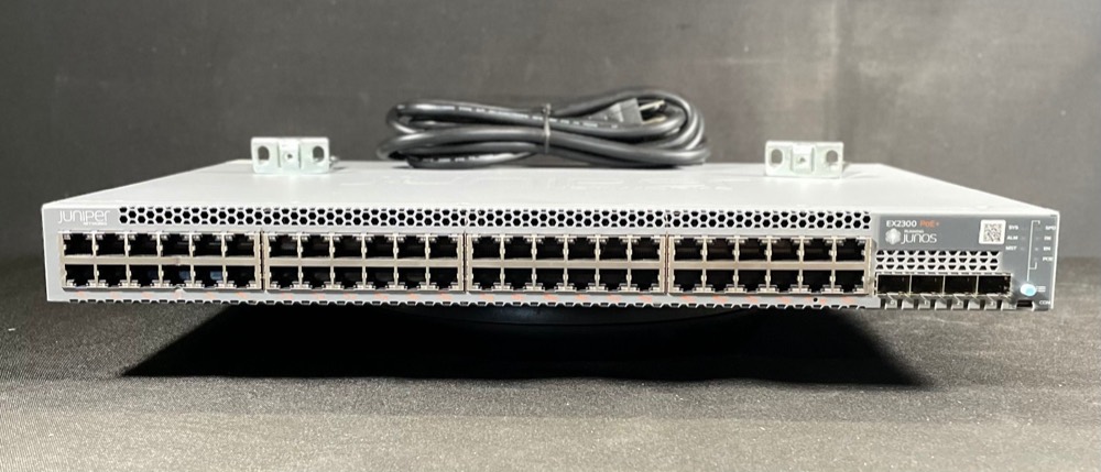 Коммутатор Juniper EX2300-48P — фото 1