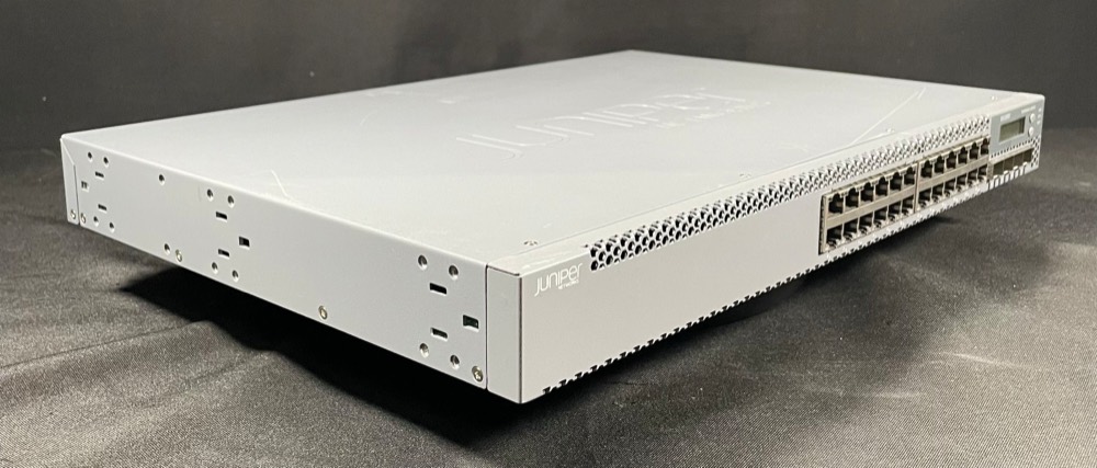Коммутатор Juniper EX3300-24T — фото 2