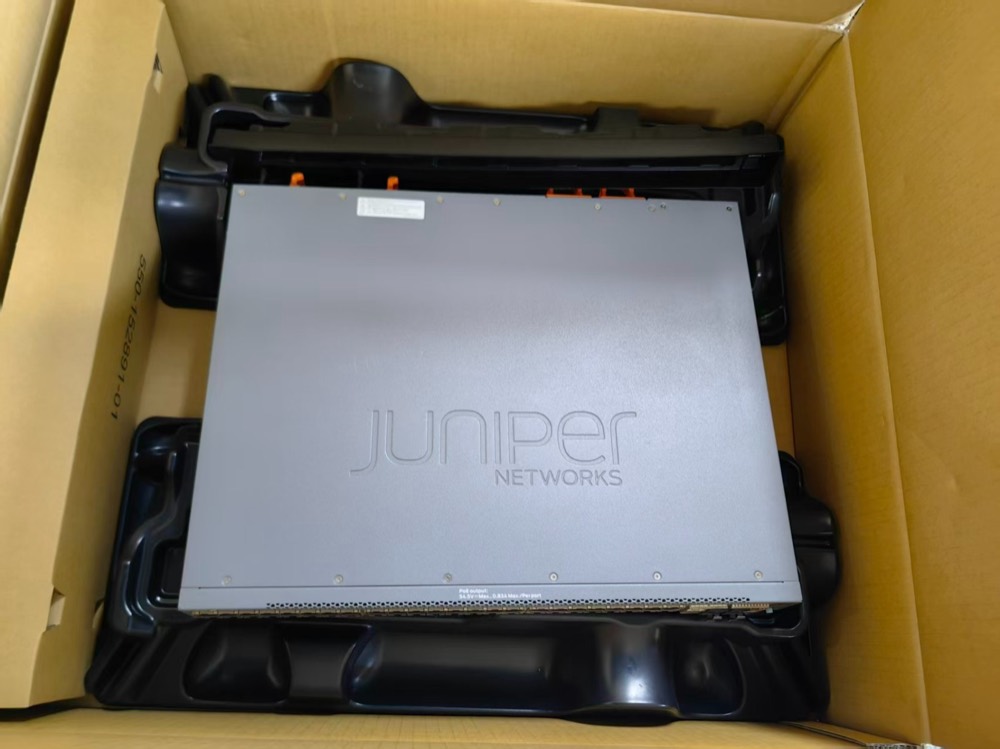 Коммутатор Juniper EX4100-48P — фото 2
