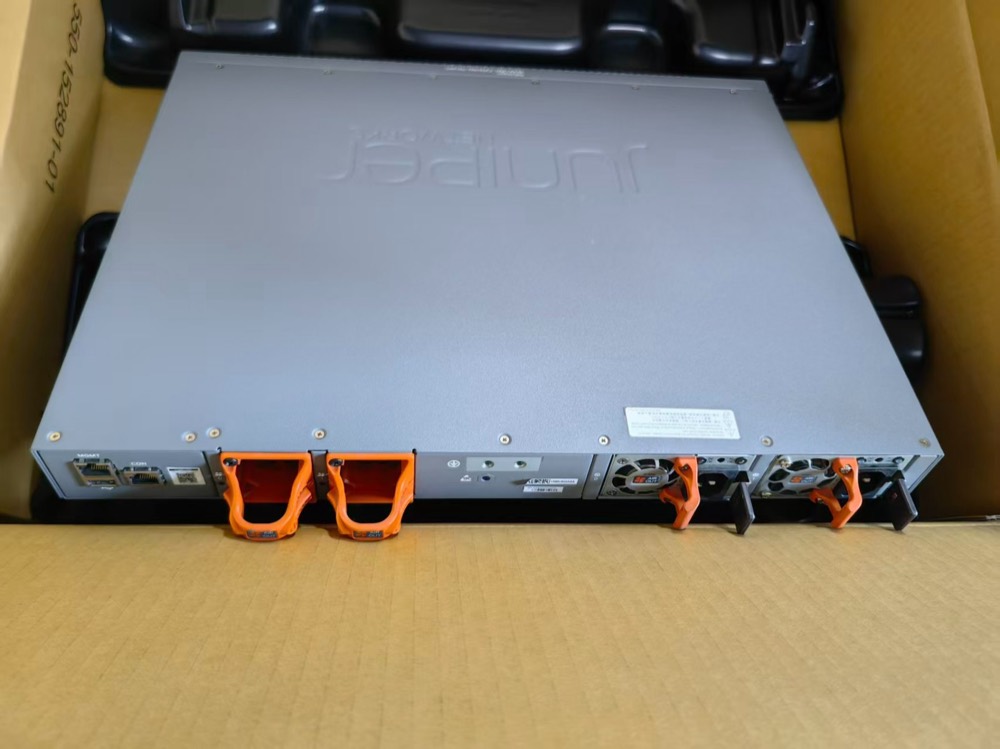 Коммутатор Juniper EX4100-48P — фото 3