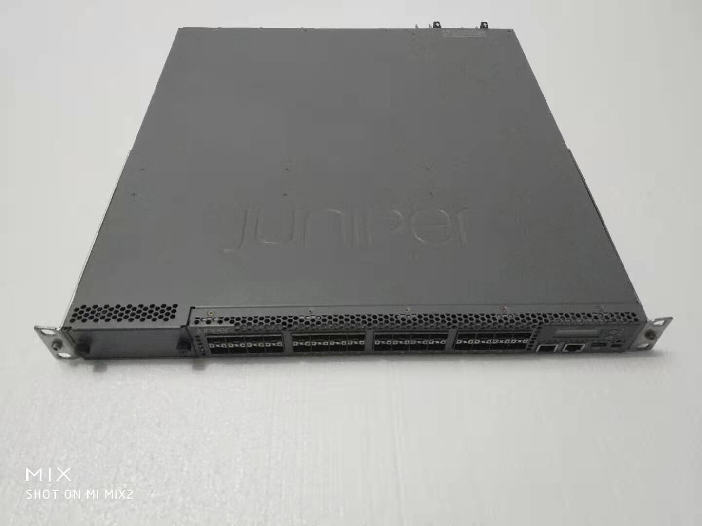 Коммутатор Juniper EX4550-32F/32T-AFO — фото 2