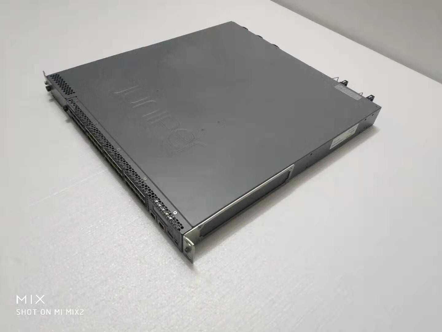 Коммутатор Juniper EX4550-32F/32T-AFO — фото 3