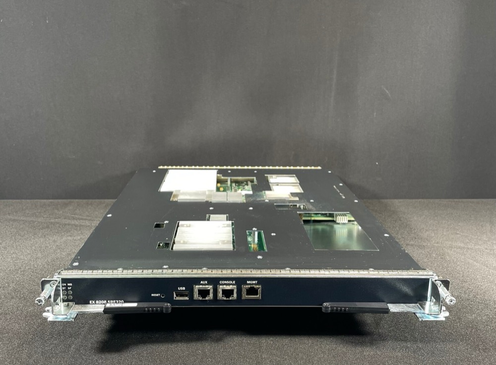 Коммутатор Juniper EX8208 — фото 1