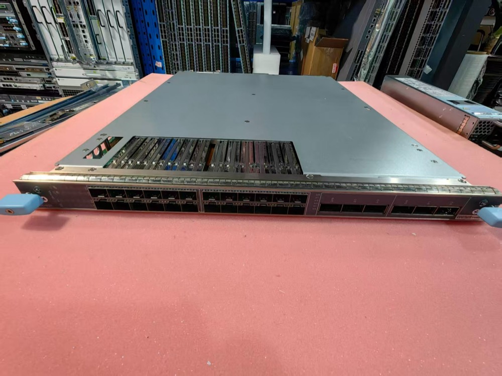 Коммутатор Juniper EX9200-6QS — фото 1