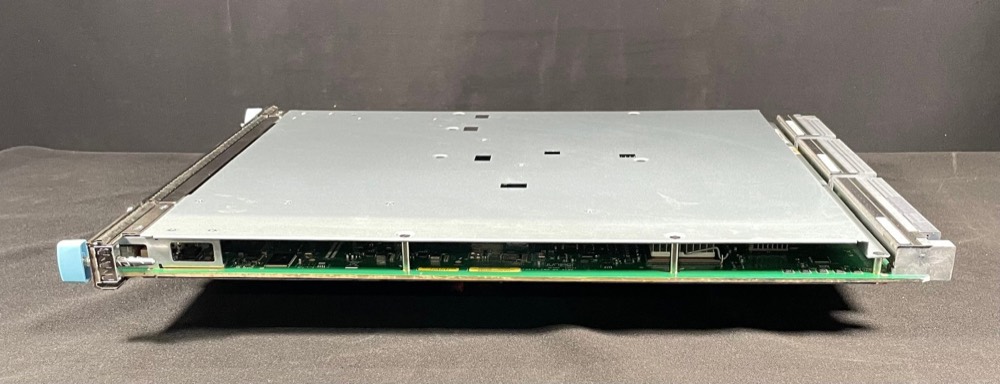 Коммутатор Juniper EX9200 — фото 2