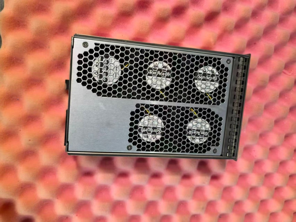 Маршрутизатор Cisco FANTRAY-MX104-S-A — фото 4