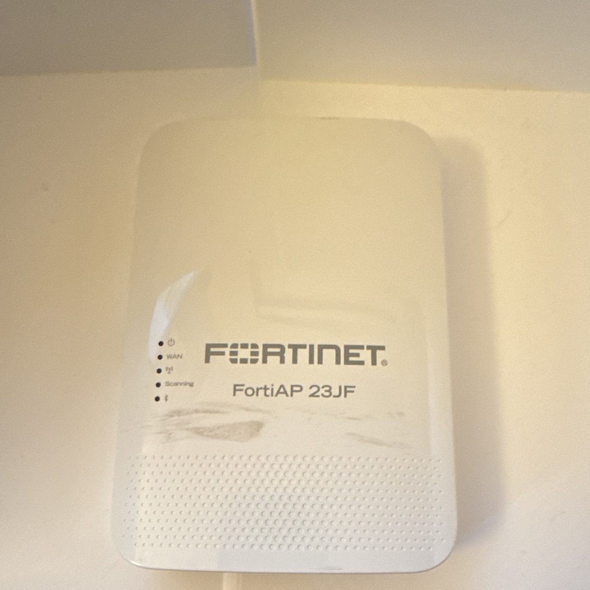 Fortinet FortiAP FAP-23JF — точка доступа Wi-Fi 6 — фото 1