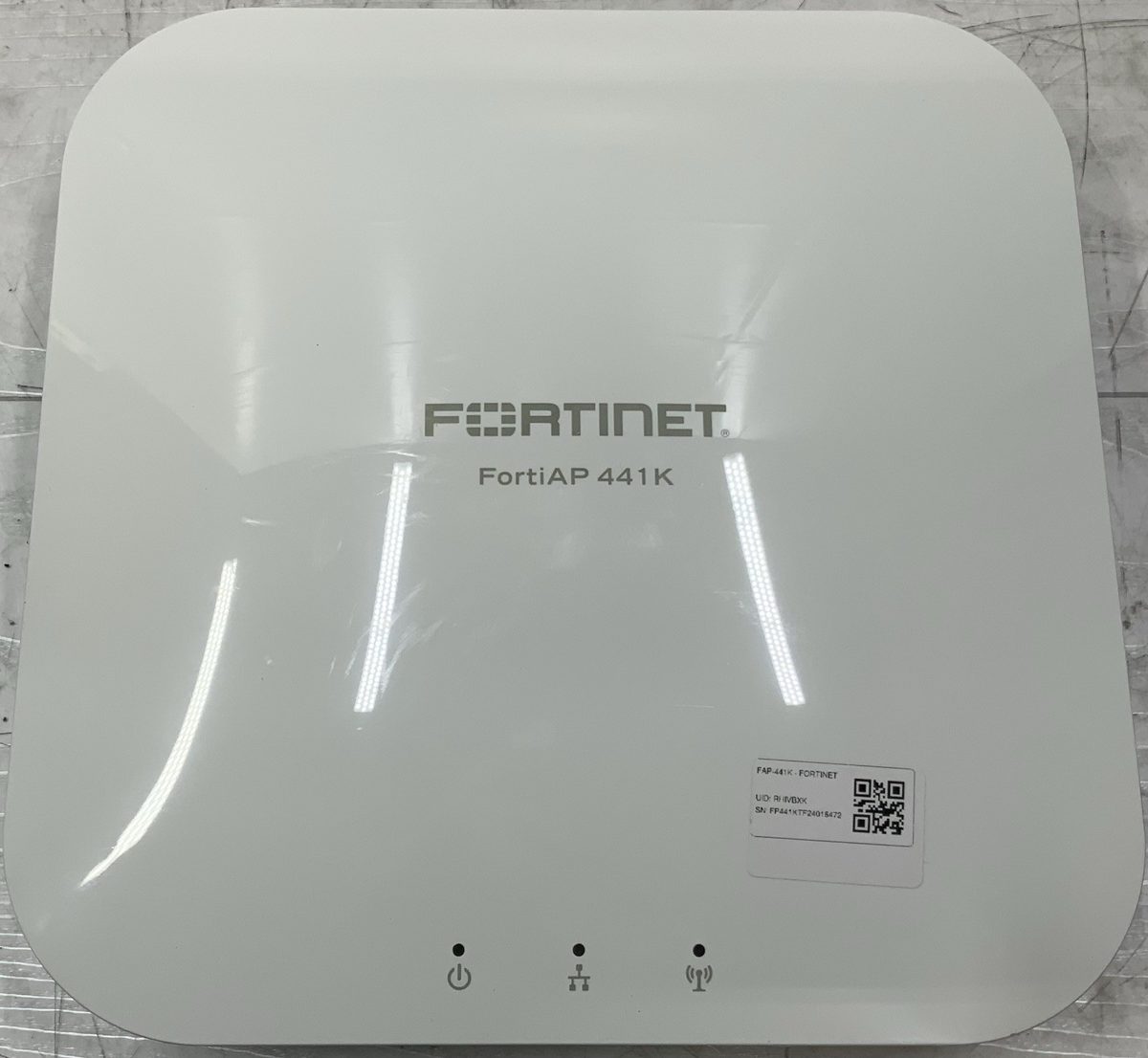 Fortinet FortiAP FAP-441K — точка доступа Wi-Fi 7 — фото 1