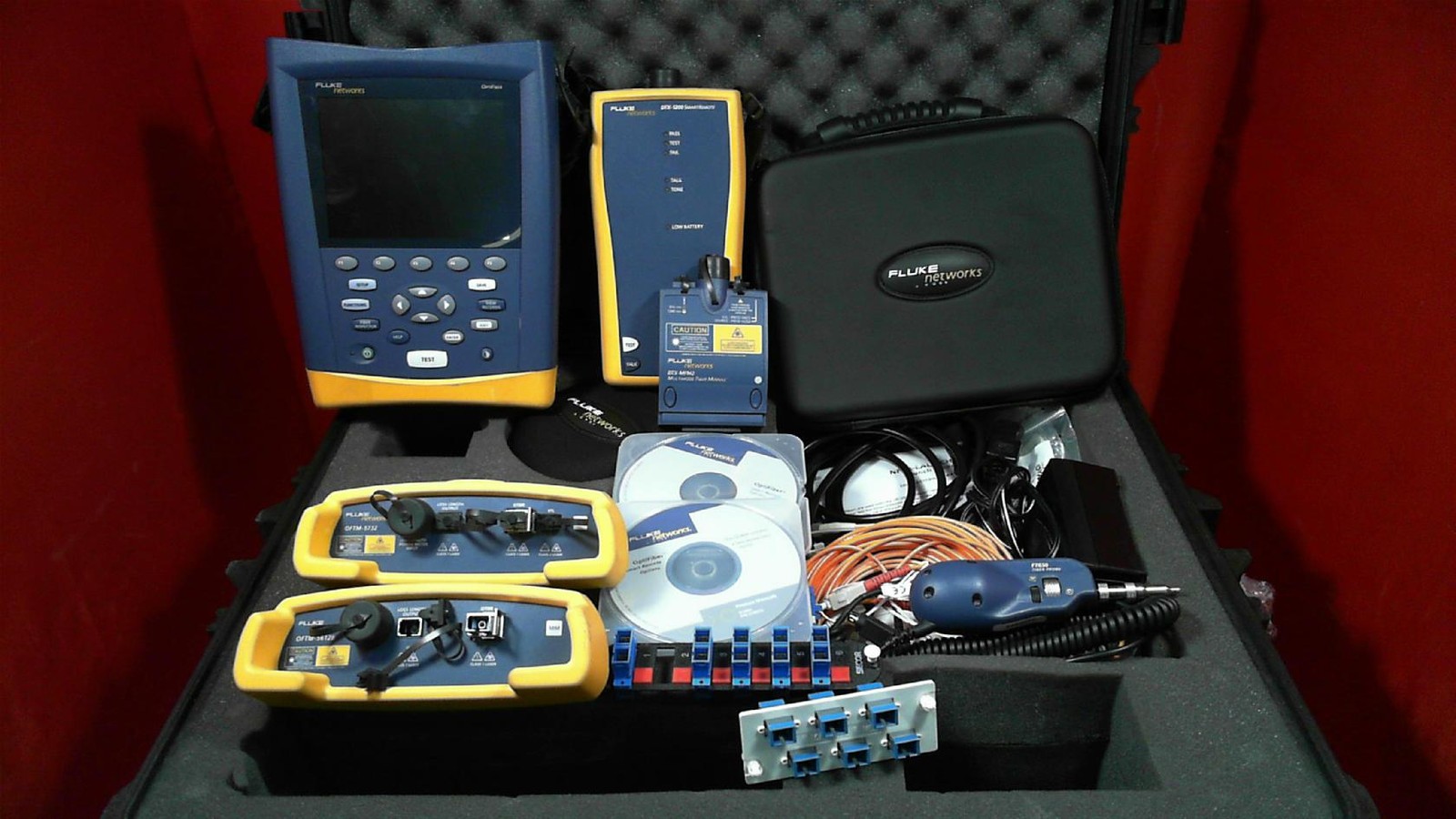 Оптический рефлектометр OTDR Fluke OF-500-MS45 — фото 1