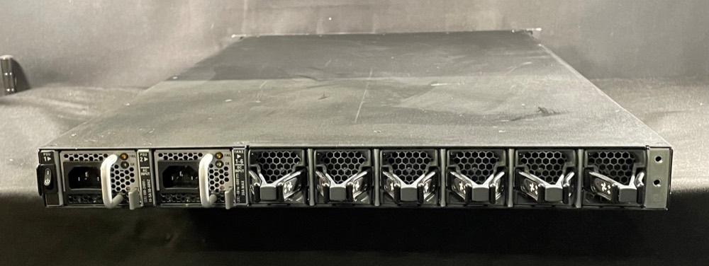 Устройство безопасности Cisco FPR4000 — фото 2