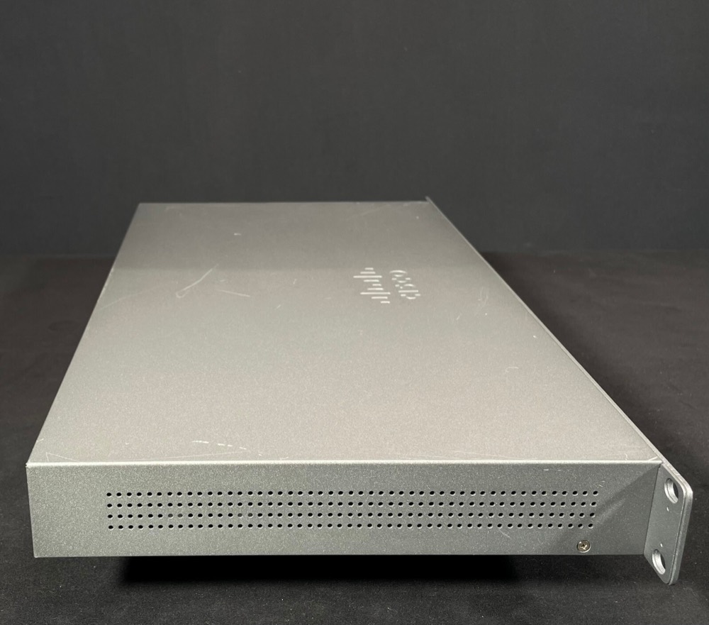 Коммутатор Netgear GS110-24-HW — фото 3