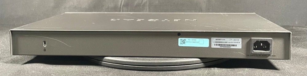Коммутатор Netgear GS728TP — фото 2