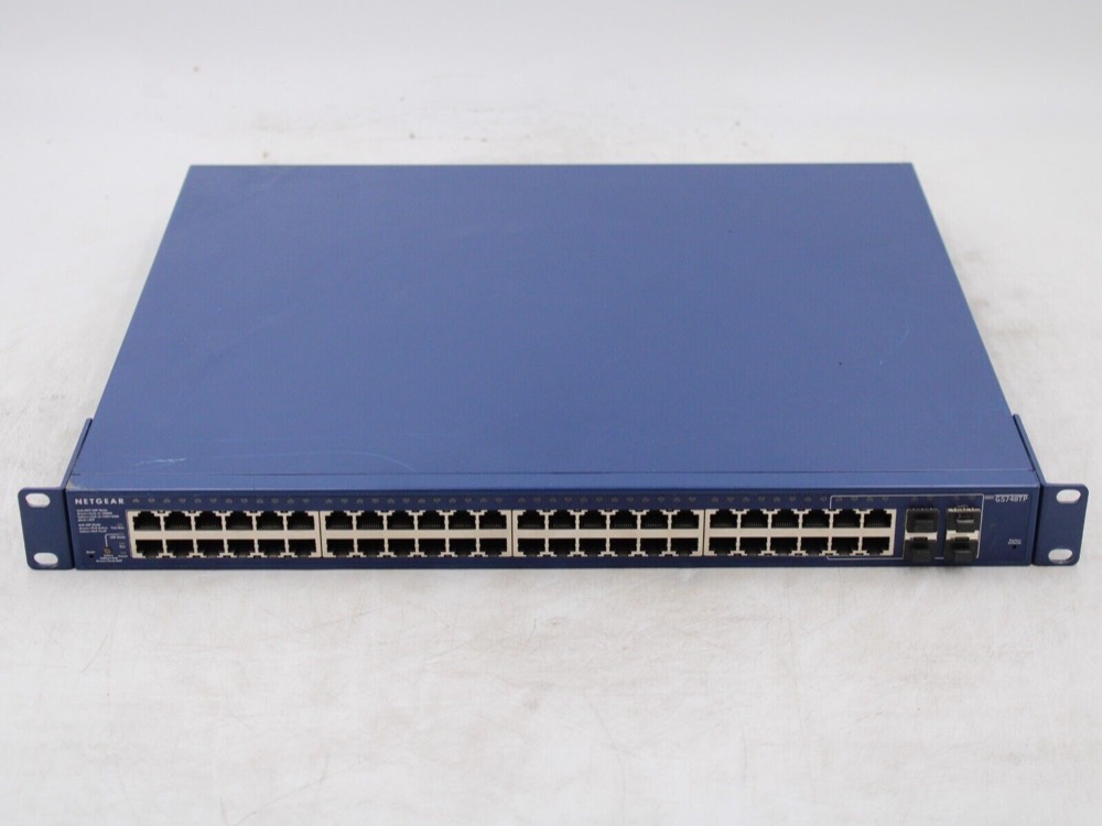 Коммутатор Netgear GS748TP — фото 1