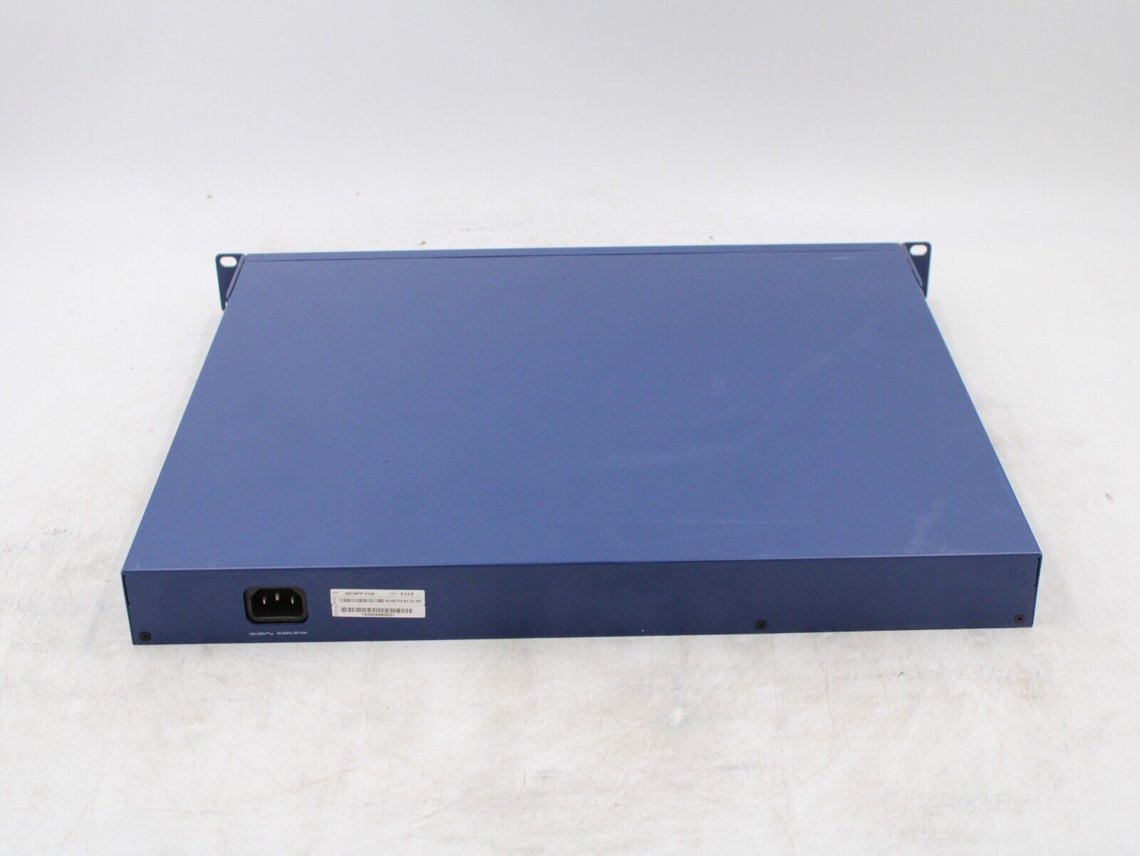 Коммутатор Netgear GS748TP — фото 2