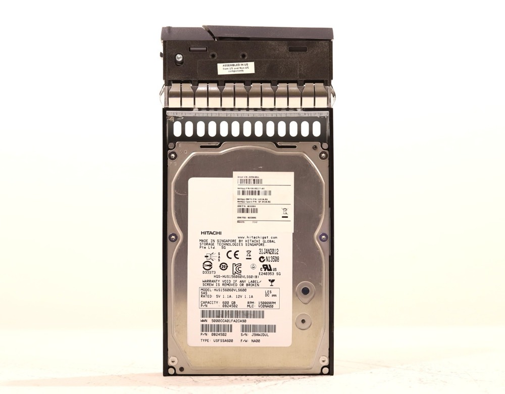 Жёсткий диск IBM HUS156060VLS600 600GB 3.5" 6Gb/s 64MB 15K RPM SAS HDD W/Caddy FRU: 46X0886 — фото 1