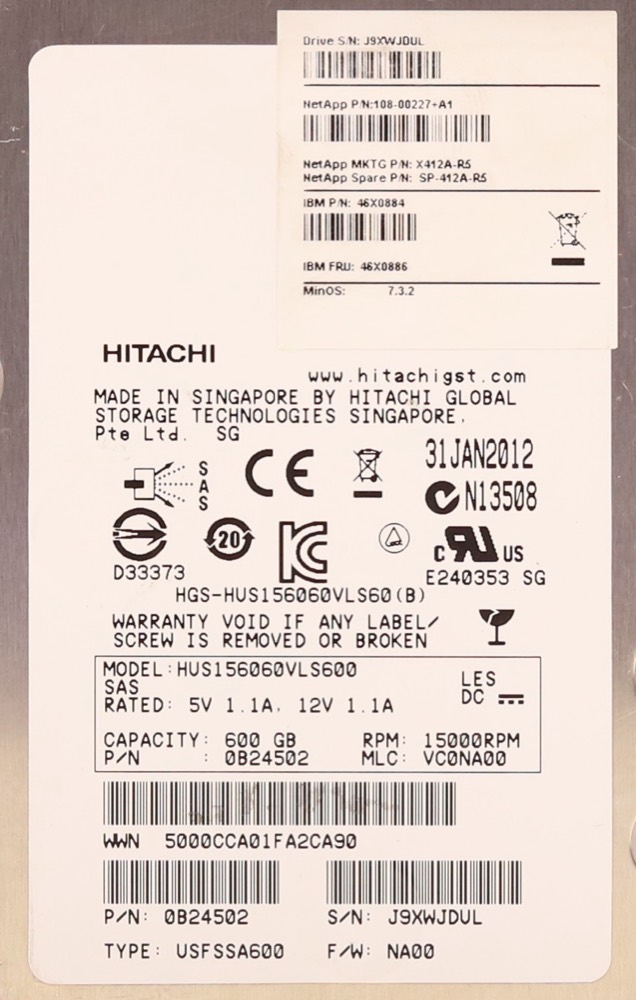 Жёсткий диск IBM HUS156060VLS600 600GB 3.5" 6Gb/s 64MB 15K RPM SAS HDD W/Caddy FRU: 46X0886 — фото 2