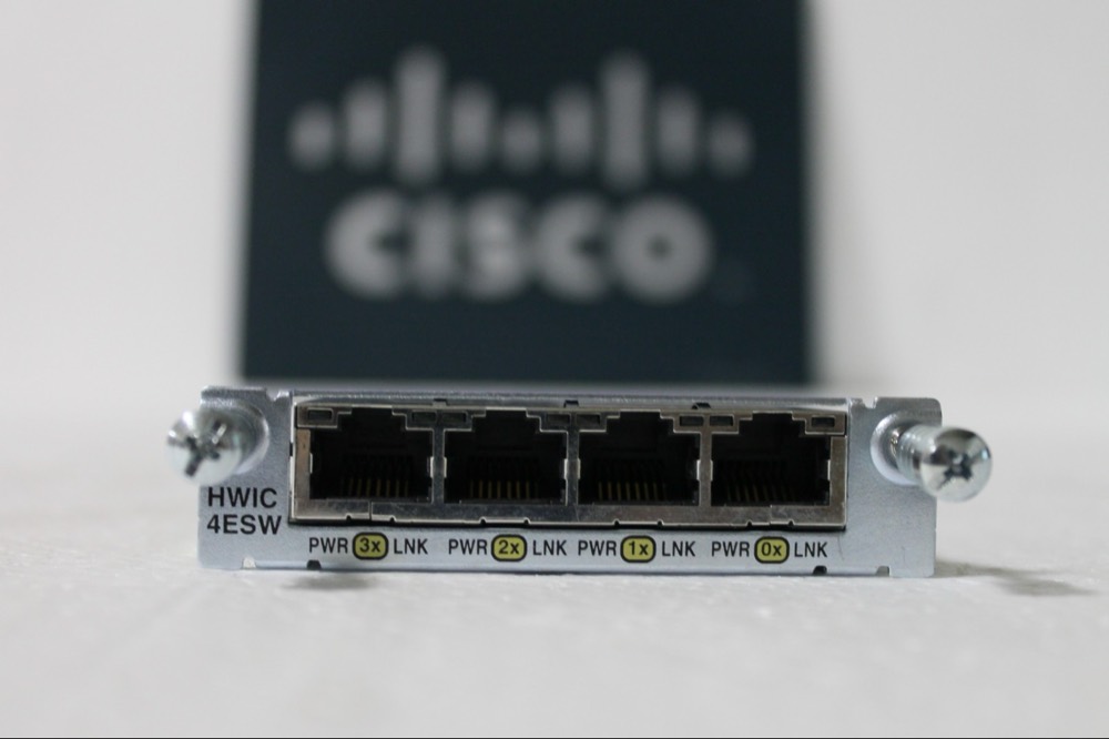 Модуль Cisco HWIC-4ESW — фото 1