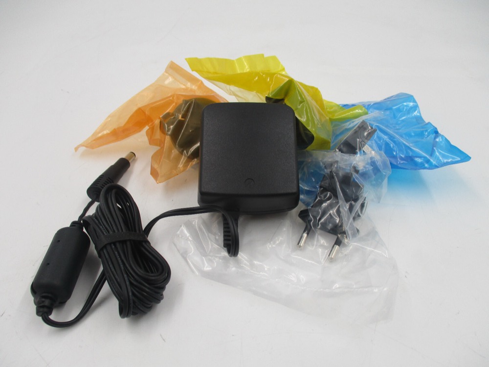 Компонент 400/mA NEC I755 AC Adaptor-Multi Region Type FW7661/12 12V 400/mA (Open Box) — фото 1
