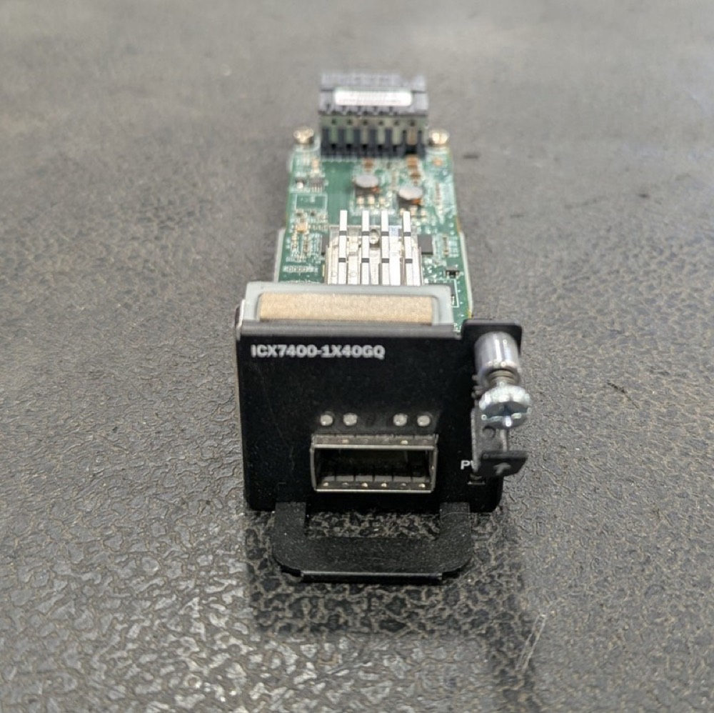 Коммутатор Ruckus ICX7400-1X40GQ — фото 1