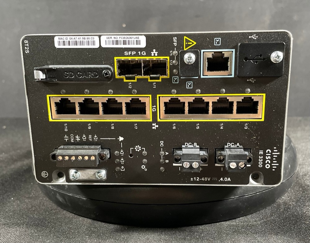 Коммутатор Cisco IE-3300-8T2S-A — фото 1