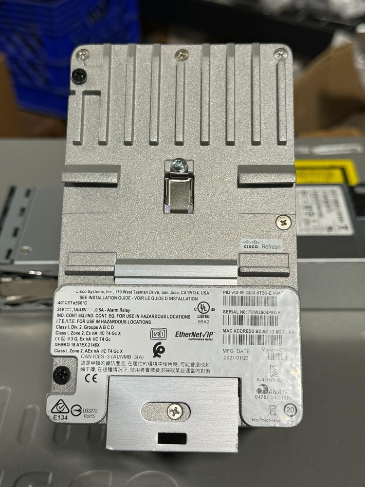 Коммутатор Cisco IE-3300-8T2S-E — фото 3