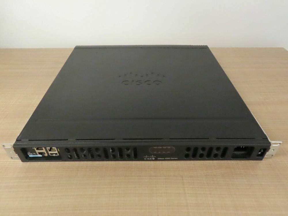 Маршрутизатор Cisco ISR4331-AXV/K9 — фото 1