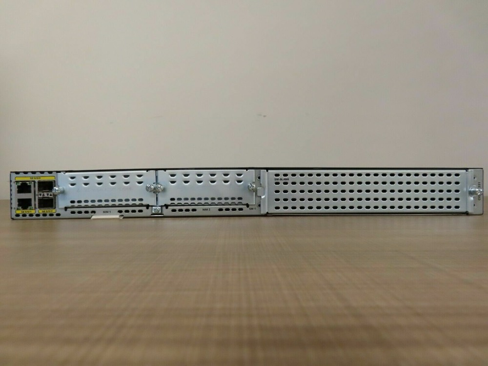 Маршрутизатор Cisco ISR4331-AXV/K9 — фото 2