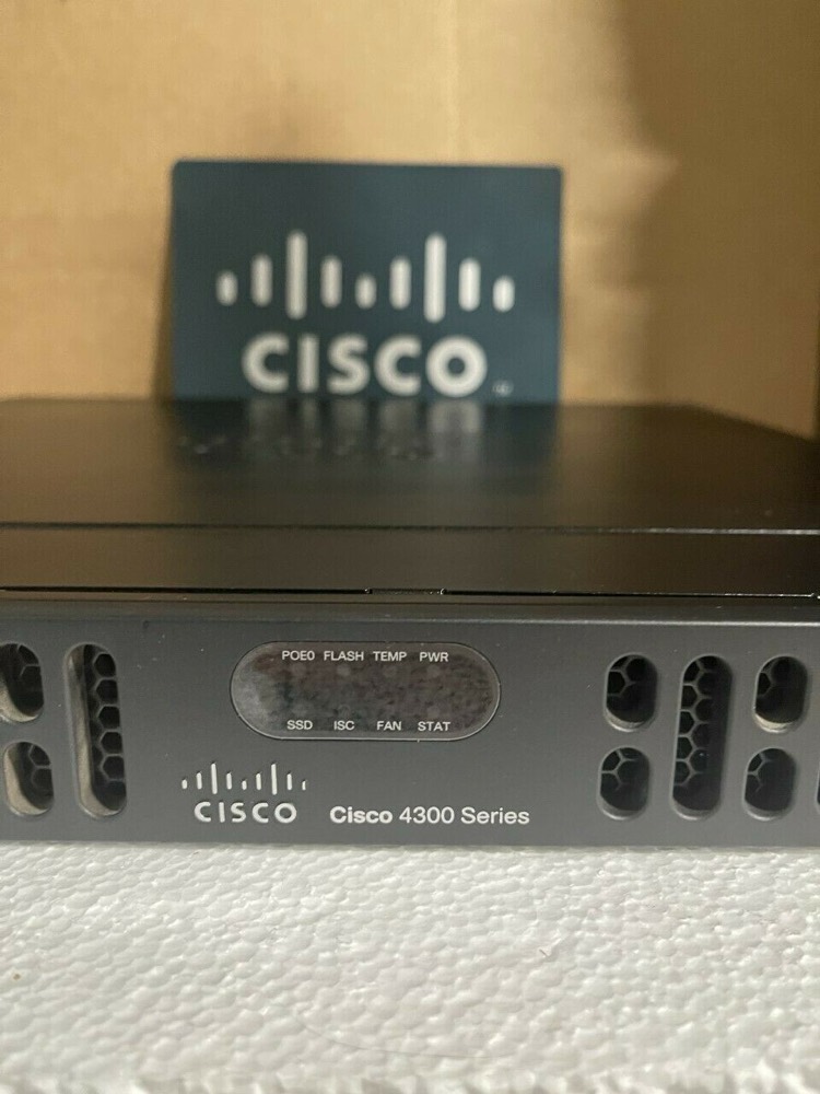 Маршрутизатор Cisco ISR4331-AX/K9 — фото 3
