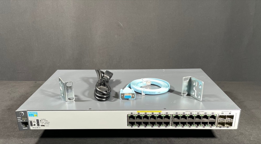Коммутатор HPE J9773A — фото 1