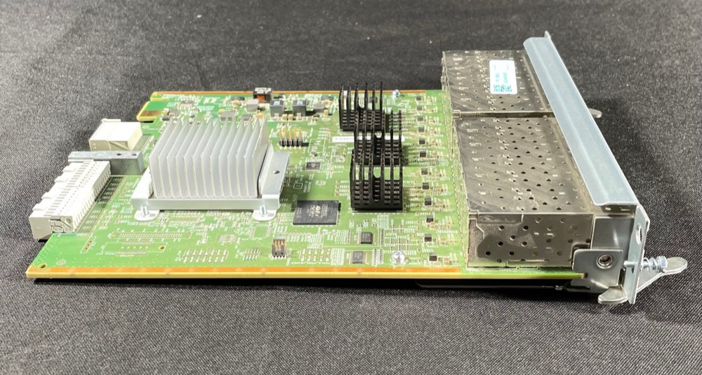 Коммутатор HPE J9988A — фото 3