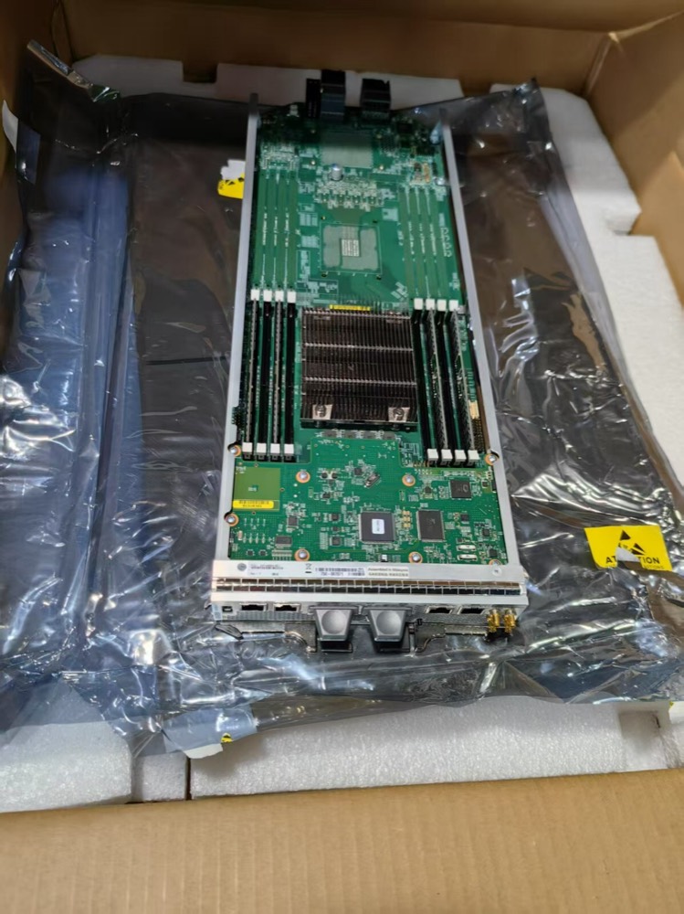 Модуль маршрутизации Juniper JNP10003-RE1 — фото 4