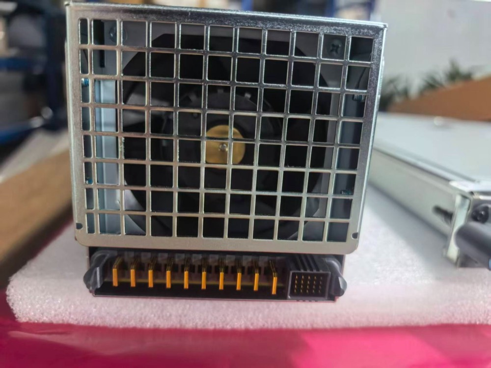 Блок питания Juniper JNP10K-PWR-DC2 — фото 3