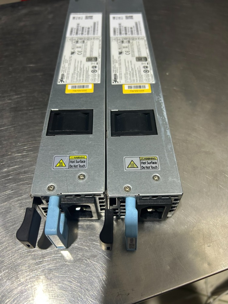 Коммутатор Cisco JPSU-1100w-AC-AFI — фото 1