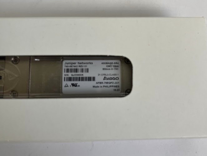 Трансивер Juniper JNP-QSFP-40G-SR4 — фото 1