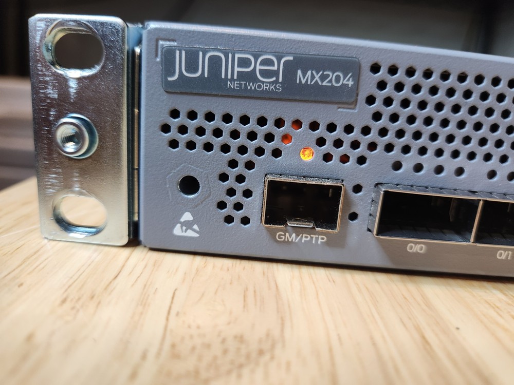 Коммутатор Juniper JNP204 — фото 1