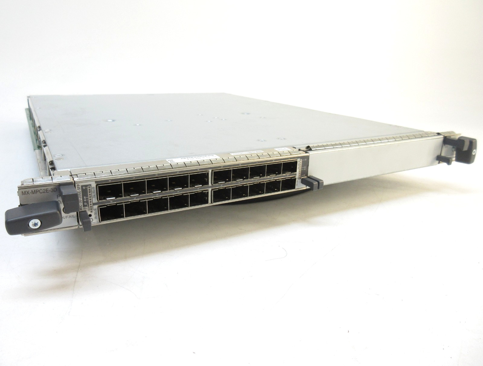 Маршрутизатор Juniper MX-MPC2E-3D-F — фото 1