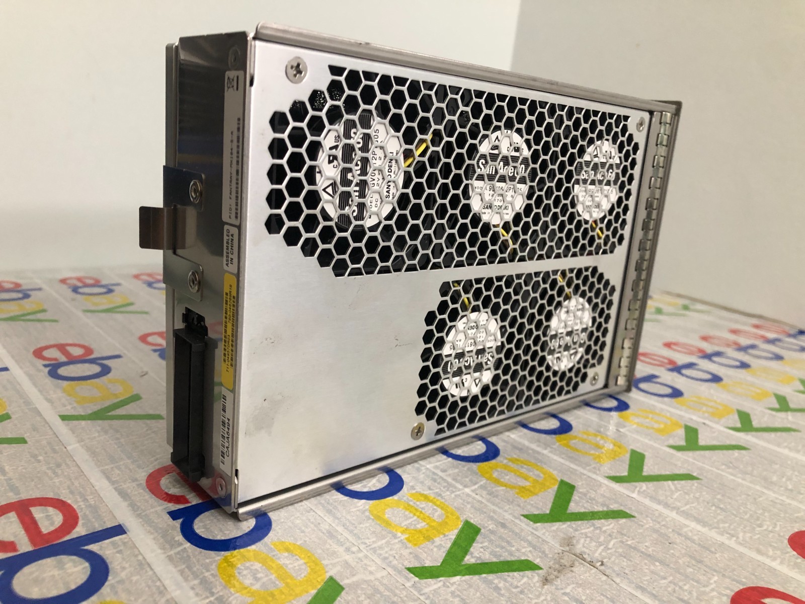 Коммутатор Juniper MX104-FAN — фото 1