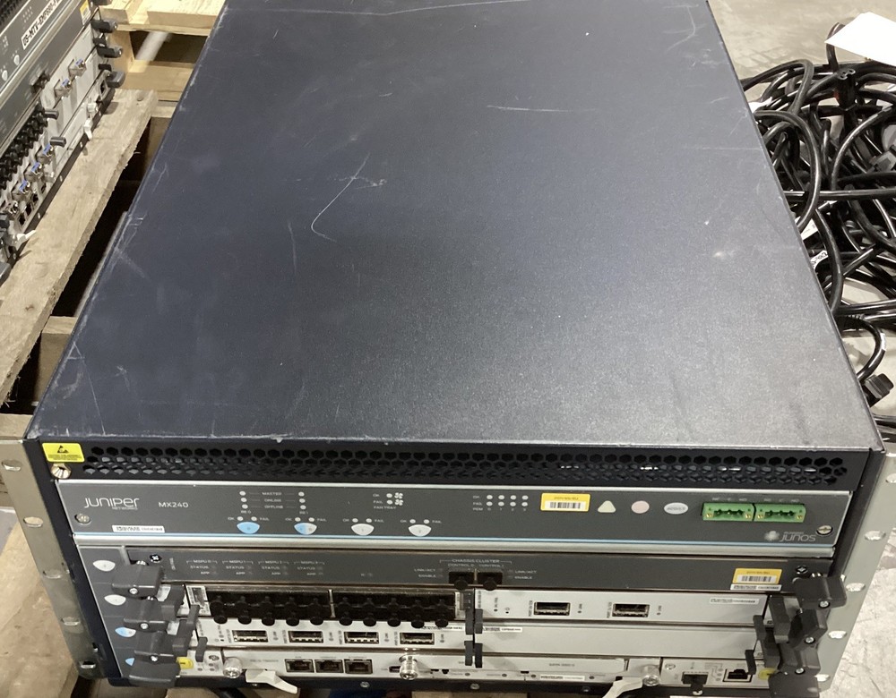 Маршрутизатор Juniper MXPC2E-3D — фото 1